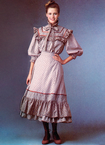 Simplicity S3212 vintage 1970s Gunne Sax two-piece dress pattern envelope