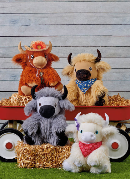 Simplicity S3221 pattern envelope showing stuffed animal toys
