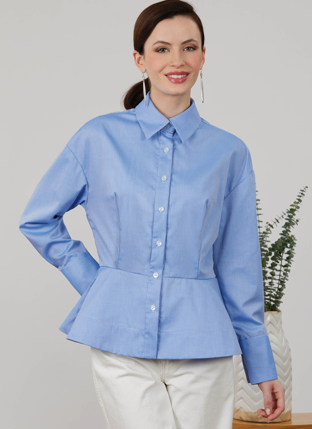 Simplicity S3234 sewing pattern envelope showing a top or vest