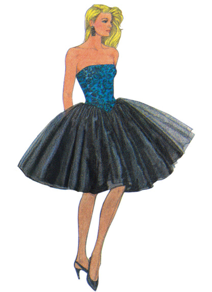 Simplicity S3247 sewing pattern envelope showing a dress