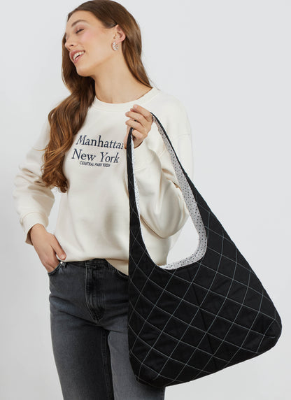 Simplicity S3255 sewing pattern envelope showing shoulder bags and totes