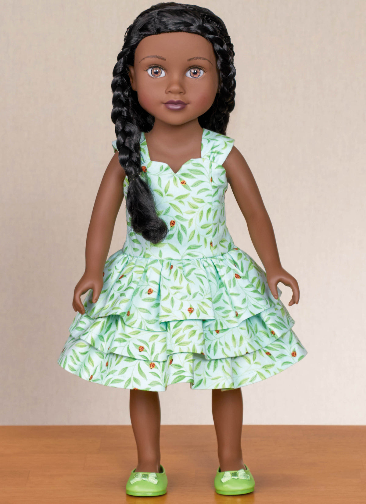 Simplicity S3262 sewing pattern envelope showing doll dresses