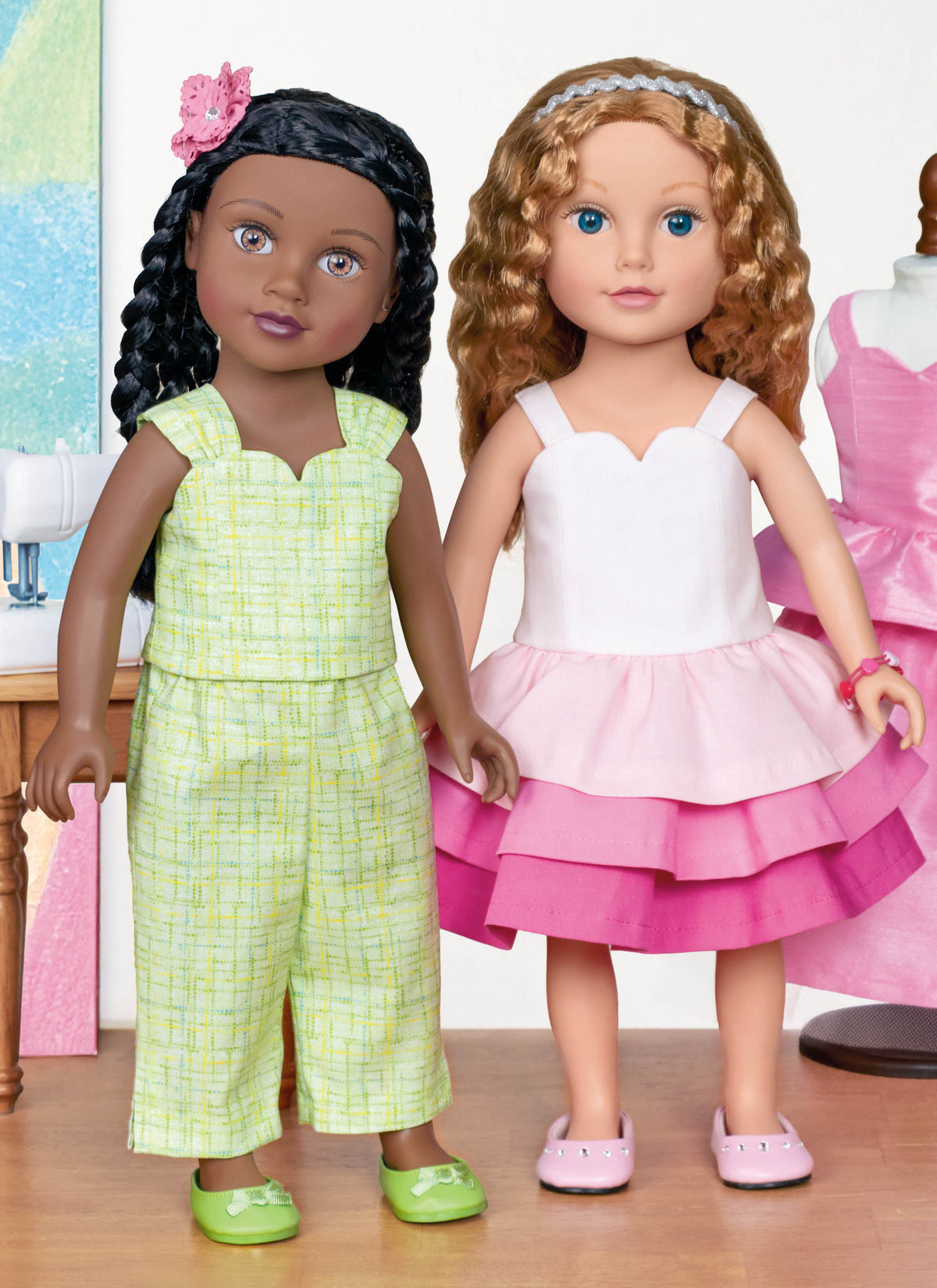 Simplicity S3262 sewing pattern envelope showing doll dresses