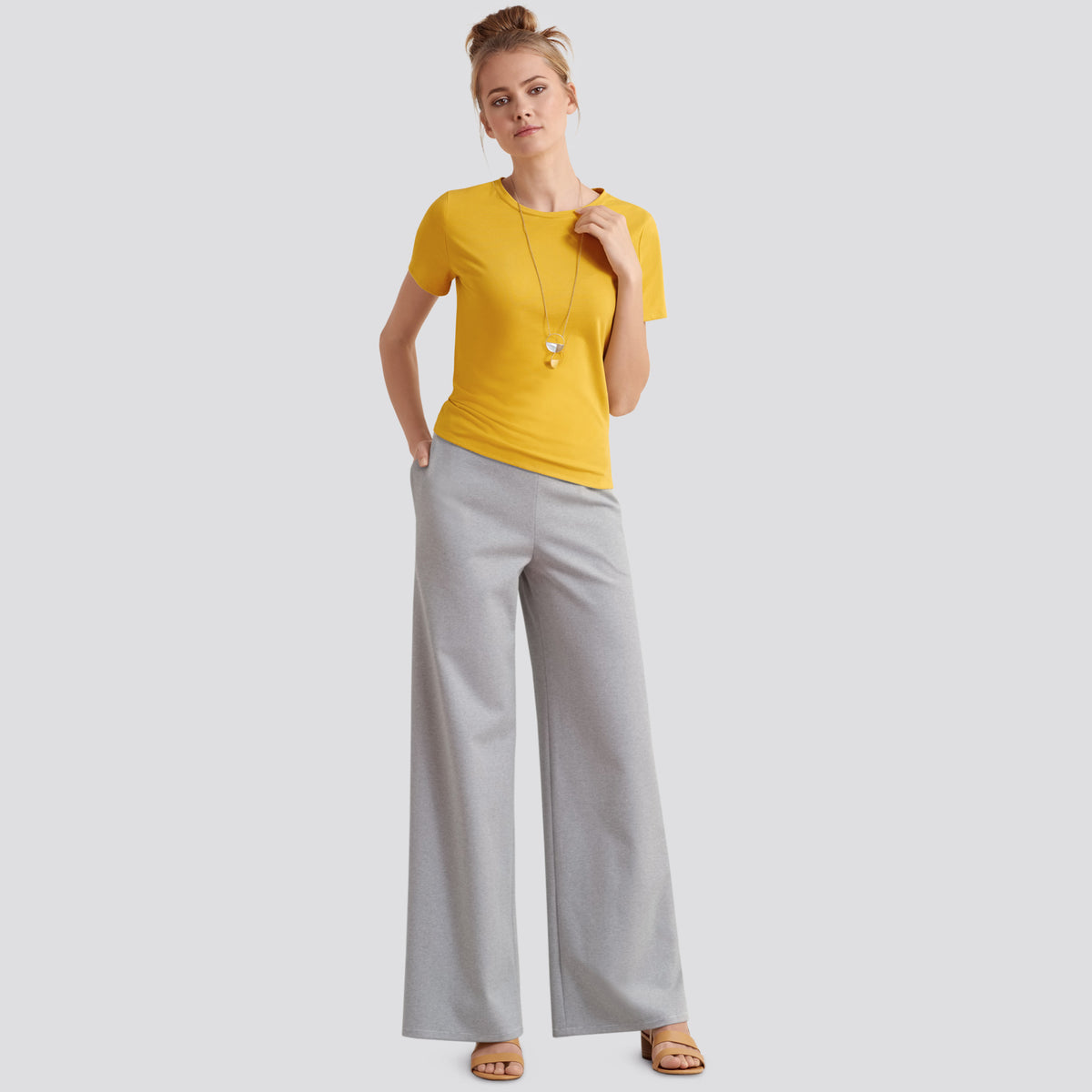 Simplicity S8378 sewing pattern envelope showing knit trousers
