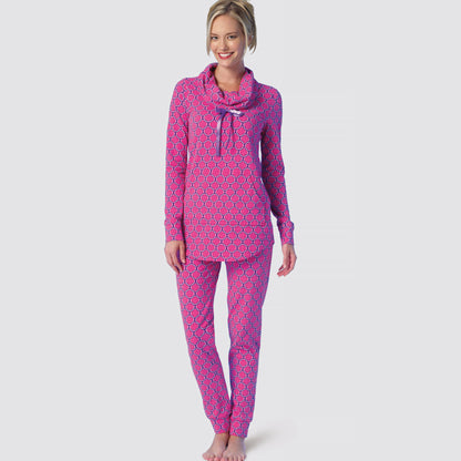 Simplicity S9210 sewing pattern envelope showing women's pyjamas
