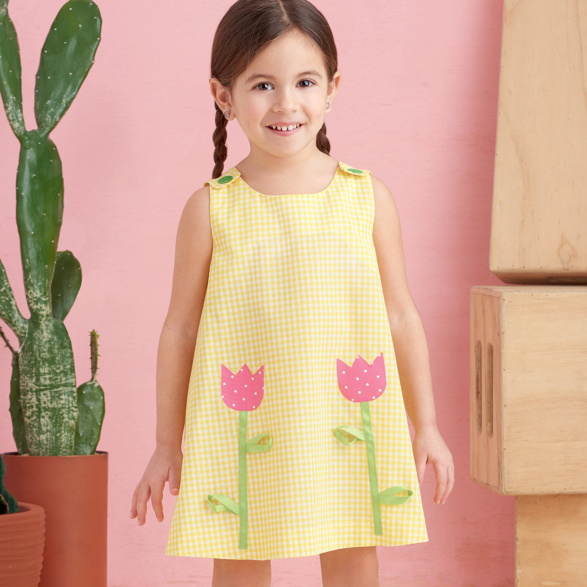 Simplicity S9318 sewing pattern envelope showing toddler casual wear designs