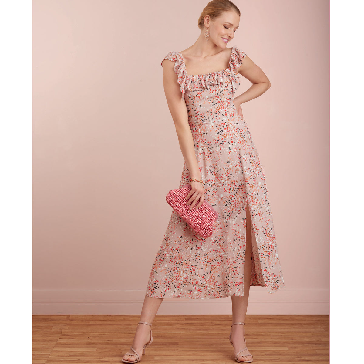 Simplicity S9326 sewing pattern envelope showing misses' dress designs