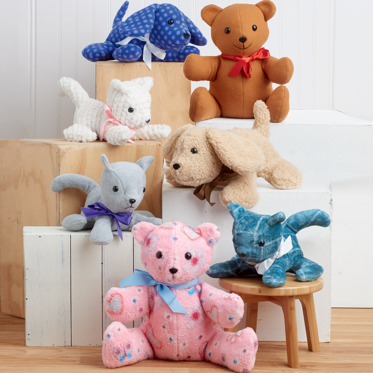 Simplicity S9360 sewing pattern envelope showing plush bear, puppy and kitten soft toys