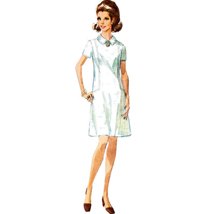 Simplicity S9371 sewing pattern envelope showing women's collared dresses with belt