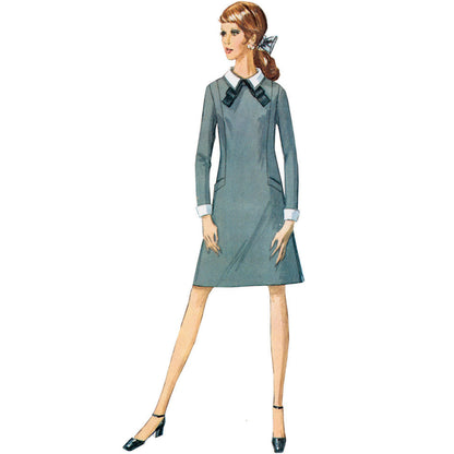 Simplicity S9371 sewing pattern envelope showing women's collared dresses with belt