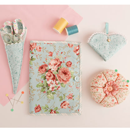 Simplicity S9404 sewing pattern envelope showing sewing room accessories
