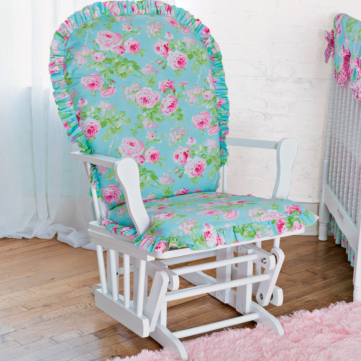 Simplicity S9405 sewing pattern envelope showing nursery accessories
