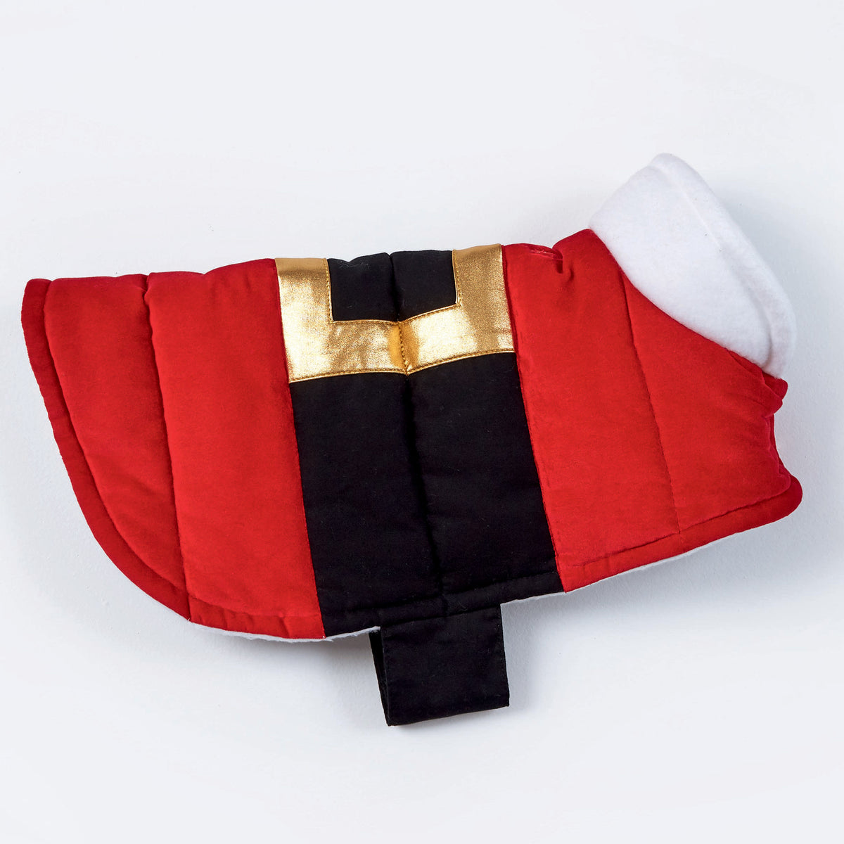 Simplicity S9426 sewing pattern envelope showing quilted dog coats