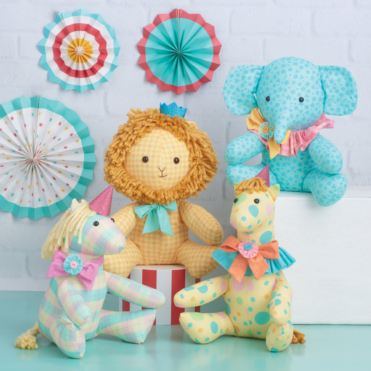 Simplicity S9498 sewing pattern envelope showing stuffed animals