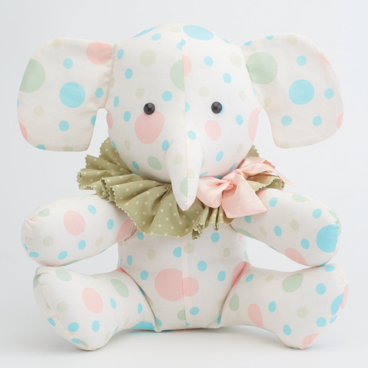 Simplicity S9498 sewing pattern envelope showing stuffed animals