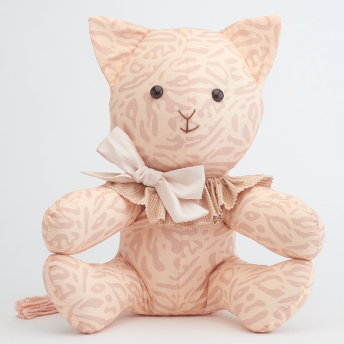 Simplicity S9498 sewing pattern envelope showing stuffed animals