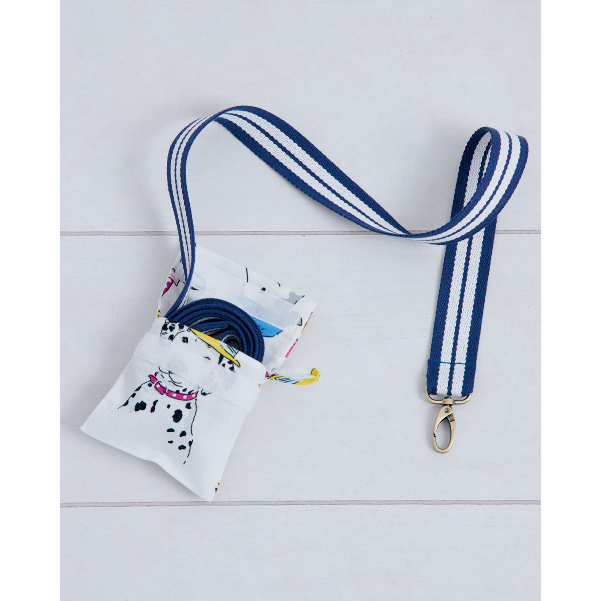Simplicity S9510 pattern envelope showing a pet harness, lead, coat and bed