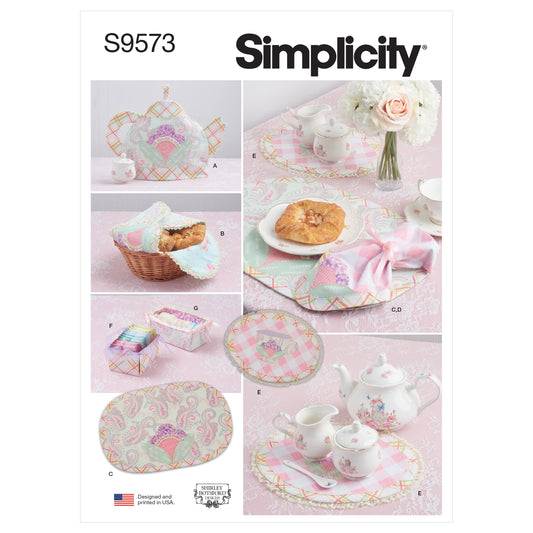 Simplicity S9573 sewing pattern envelope showing table linens