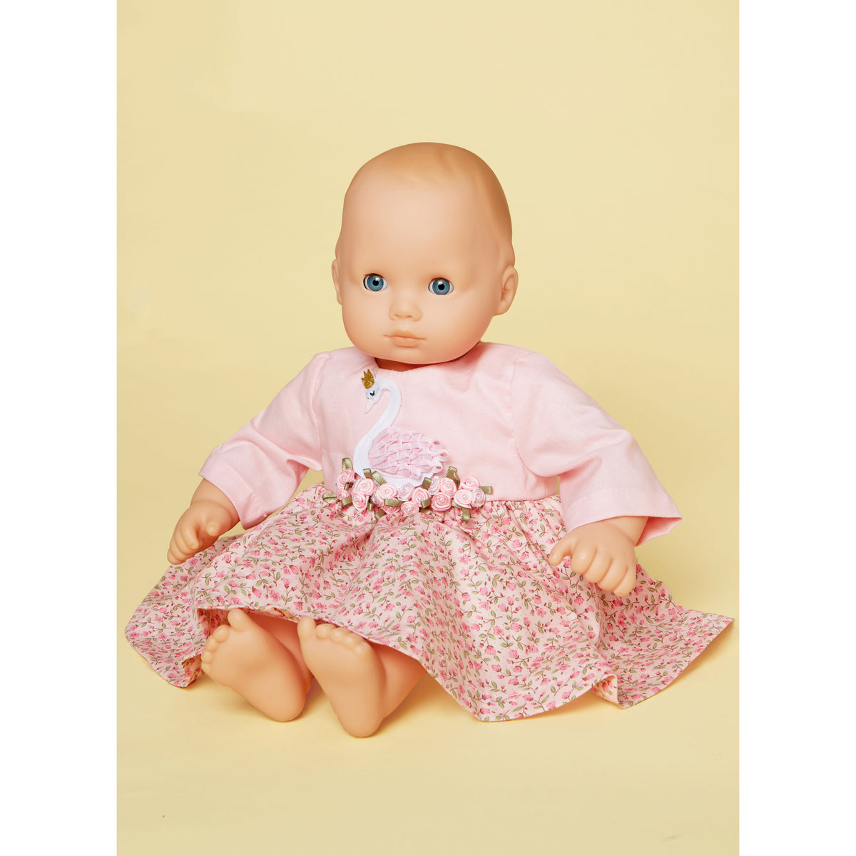 Simplicity sewing pattern S9660 envelope showing baby doll clothes