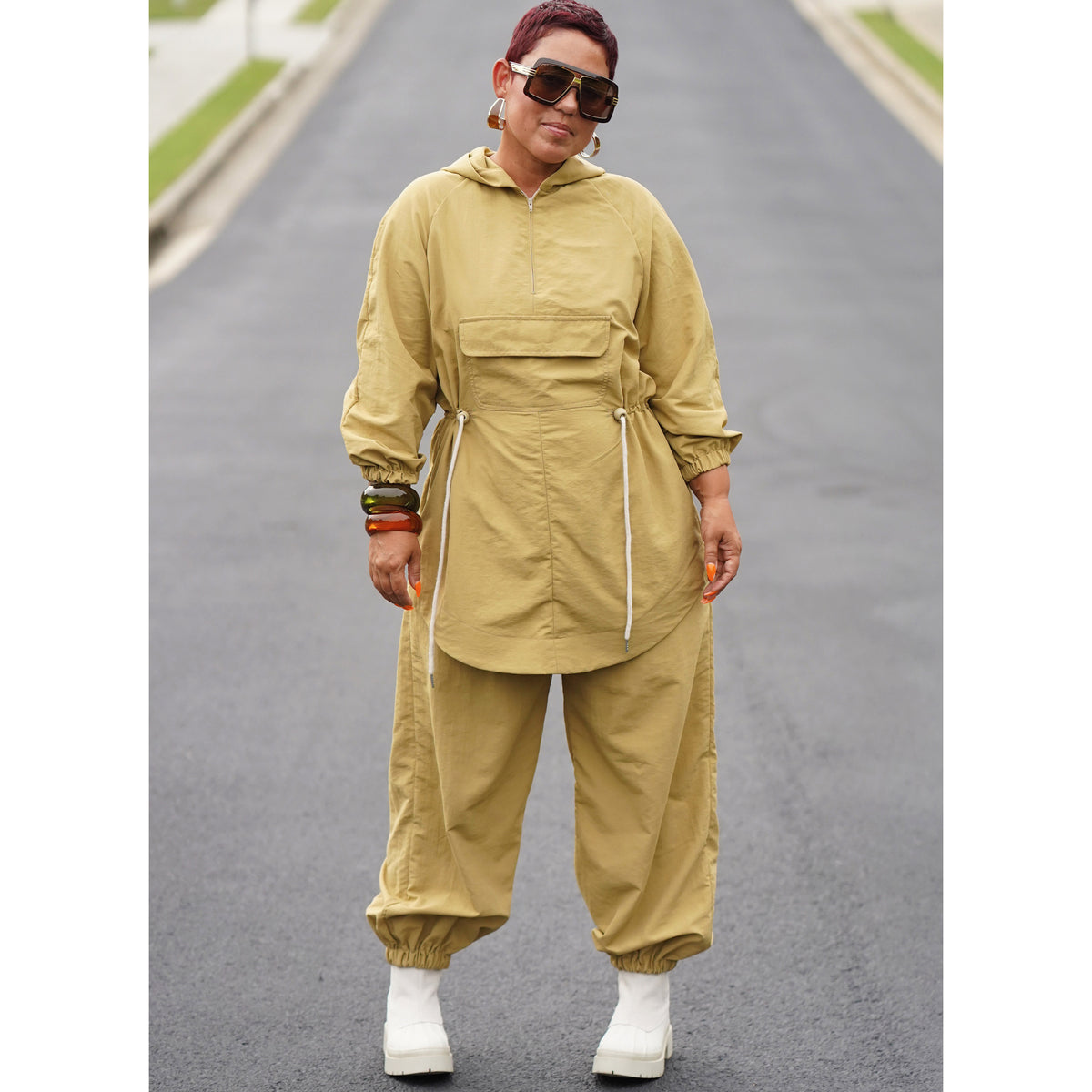 Simplicity sewing pattern S9687 envelope showing misses' casual wear