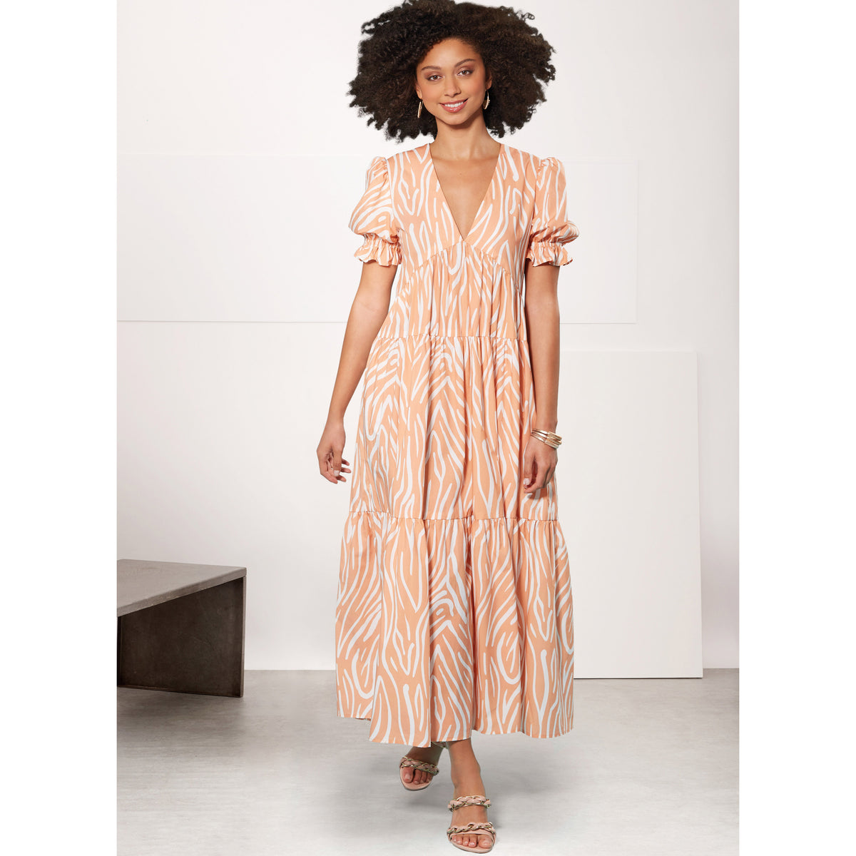 Simplicity S9702 sewing pattern envelope showing dress with side pockets