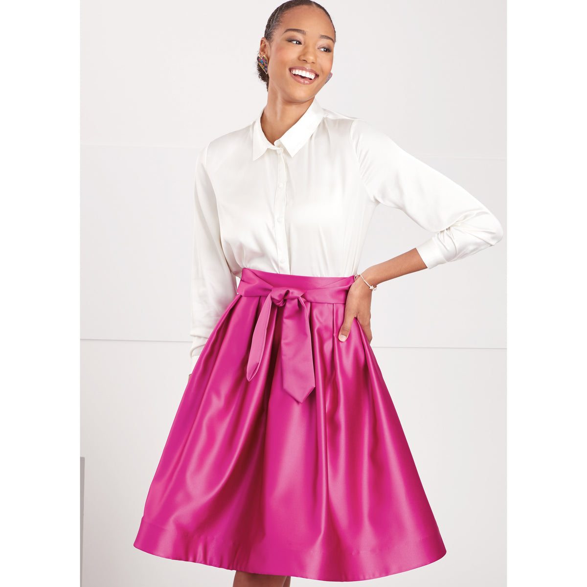 Simplicity S9711 sewing pattern envelope showing skirts and trousers with a contoured waistband