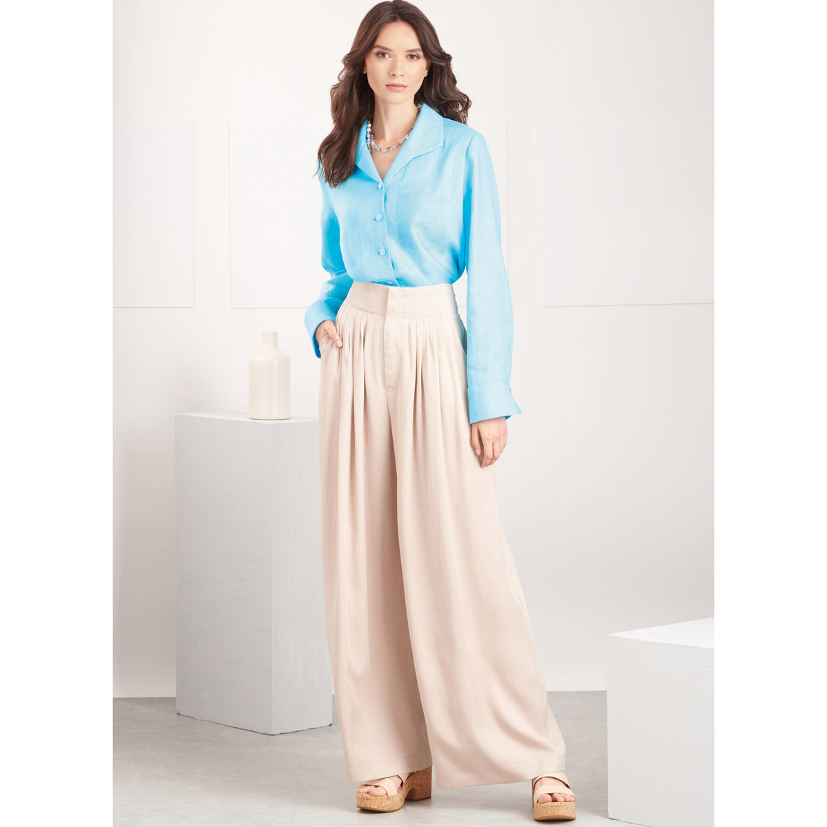 Simplicity S9715 sewing pattern envelope showing casual wear with a fly front