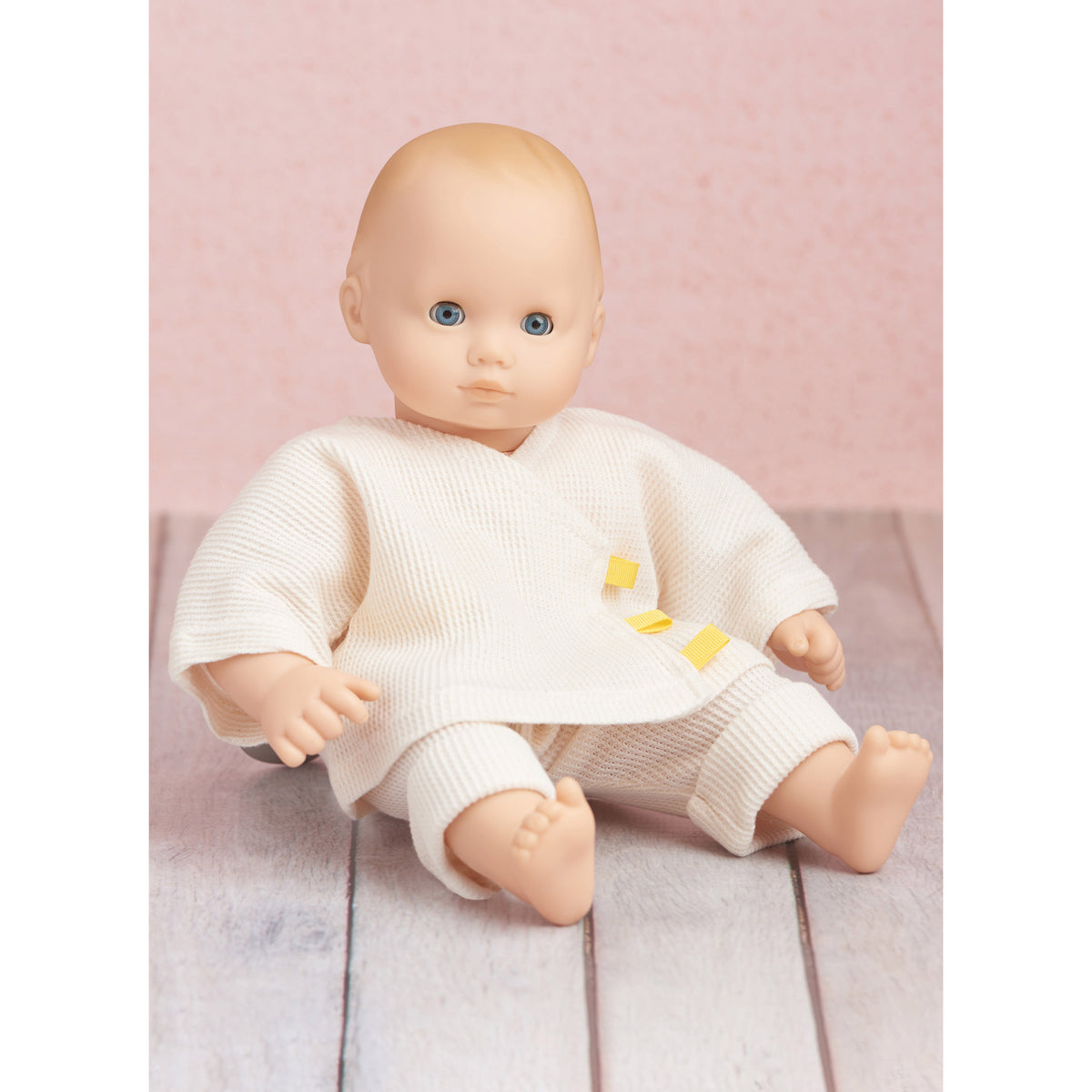 Simplicity S9727 sewing pattern envelope showing baby doll clothes