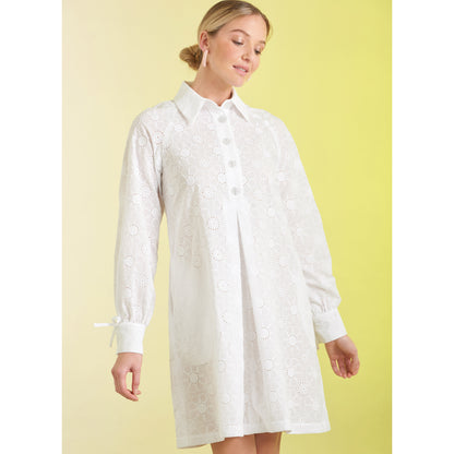 Simplicity S9744 sewing pattern envelope showing a women's dress