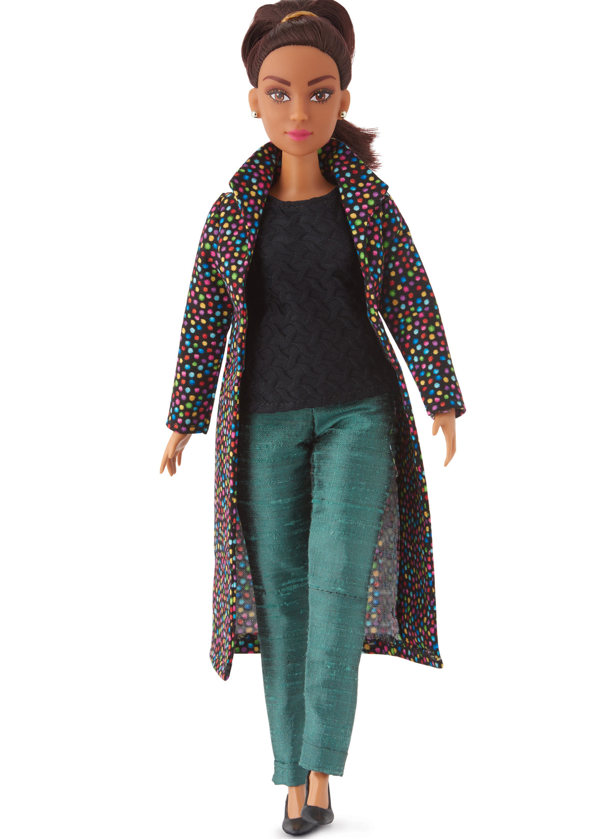 Simplicity S9769 sewing pattern envelope showing doll clothes