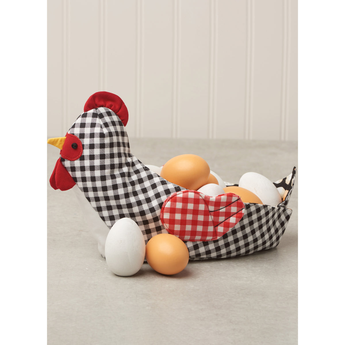 Simplicity S9773 sewing pattern envelope showing a chicken tea cosy, fabric bowl and oven gloves