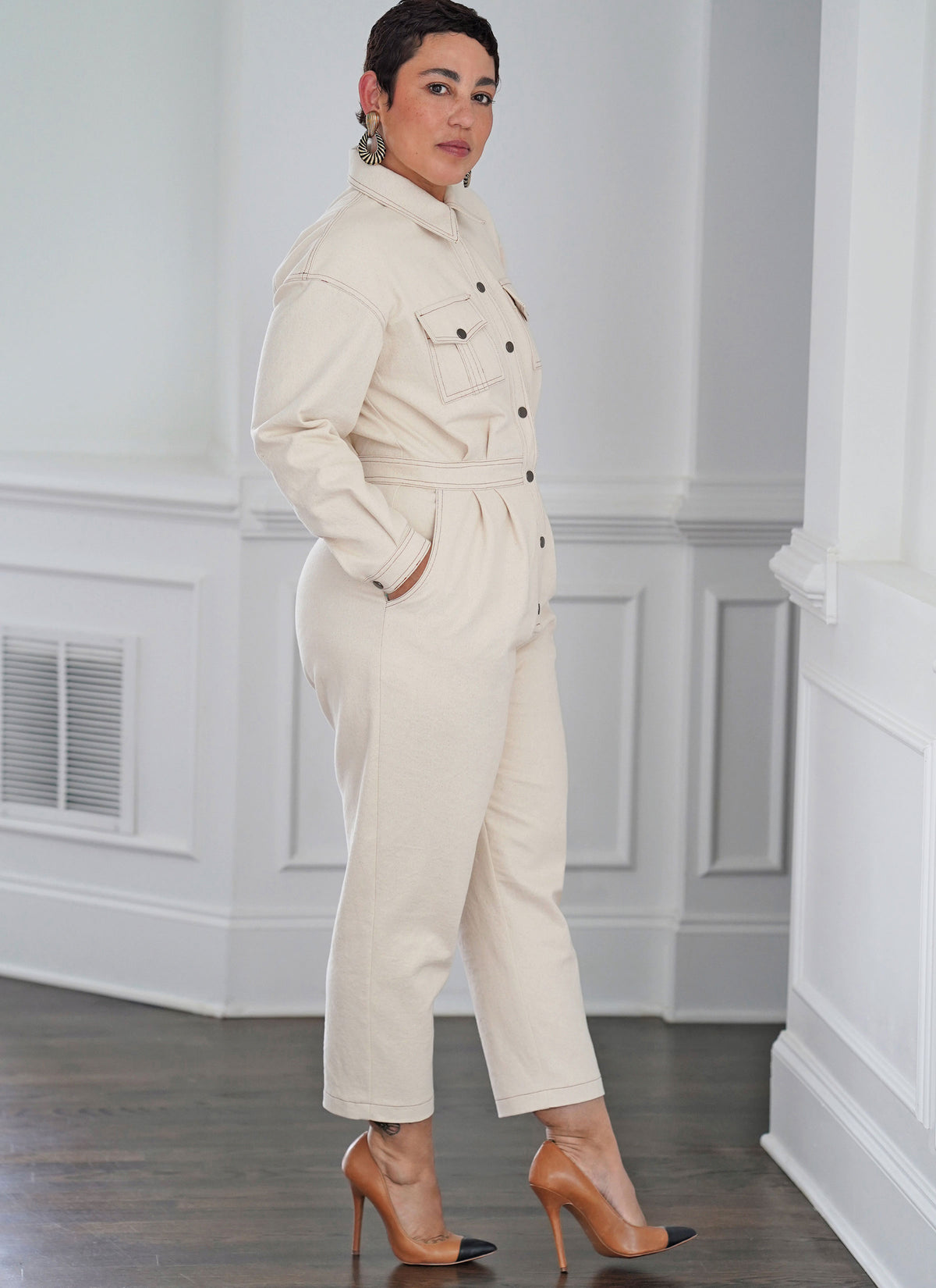 Simplicity sewing pattern S9822 envelope showing misses' shirt and trousers designs
