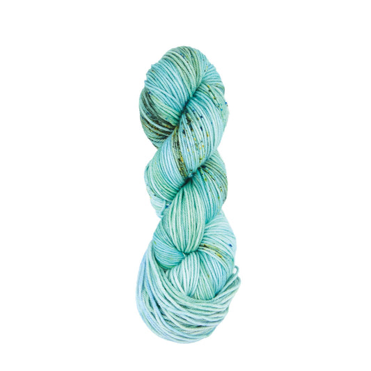 Skein of Symfonie Bella variegated merino yarn in Mint Sky