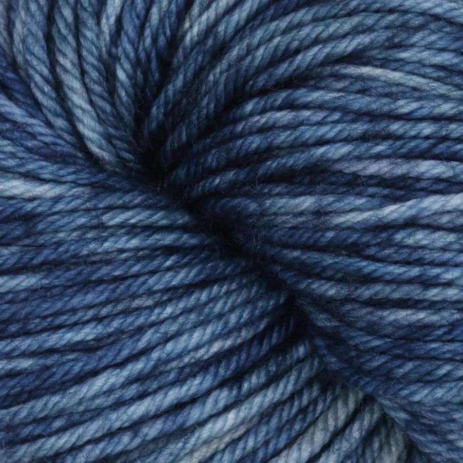 Skein of Symfonie Bella variegated merino yarn in Daydream