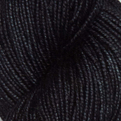 100g skein of Symfonie Luna yarn in Midnight