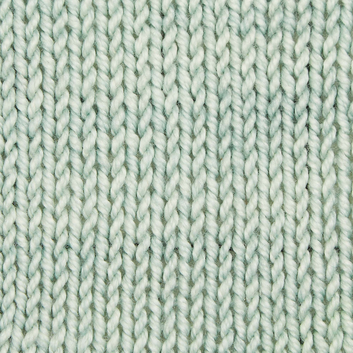 100g skein of Symfonie Luna yarn in Morning Dew