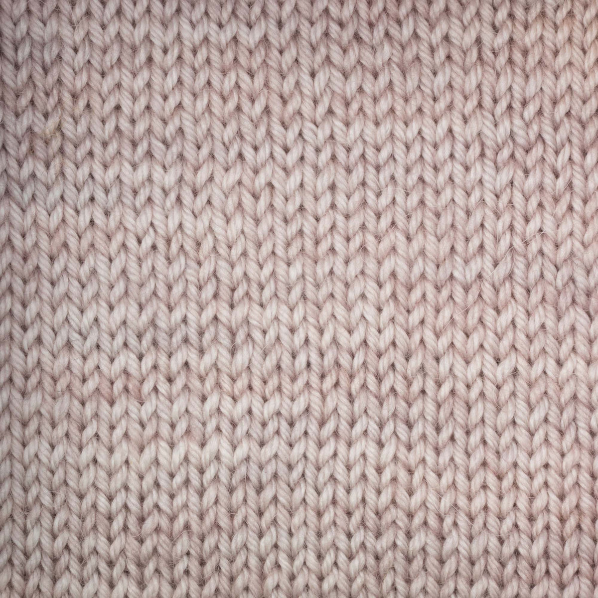 100g skein of Symfonie Serra yarn in Morning Fog