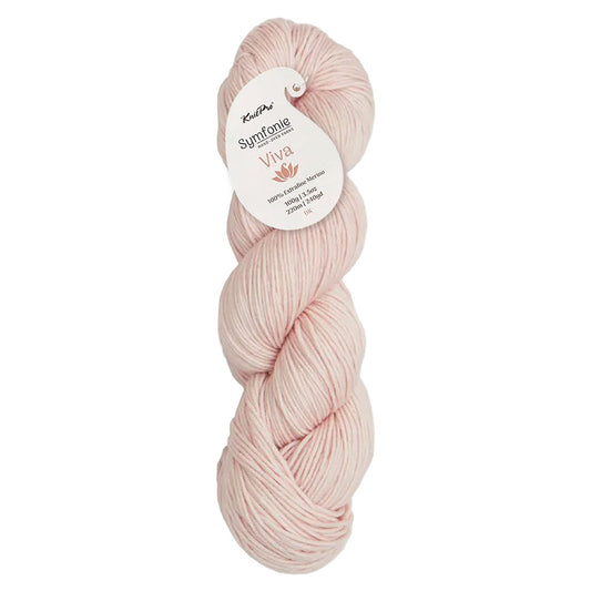 Skein of Symfonie Viva DK merino yarn in Himalayan Salt