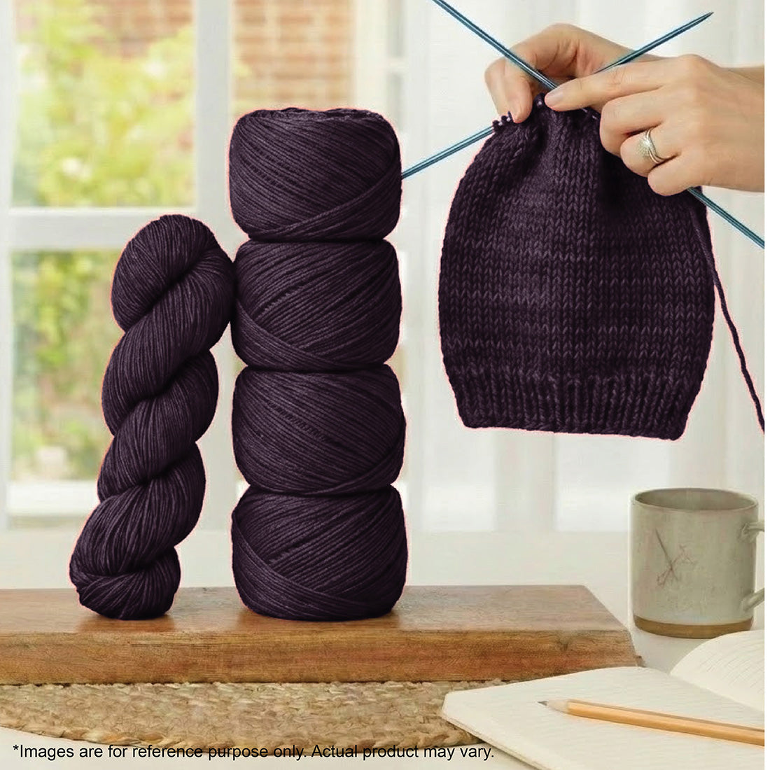 Skein of Symfonie Viva DK merino yarn in Aubergine
