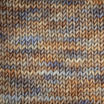 Skein of Symfonie Viva DK merino yarn in Blue Dune