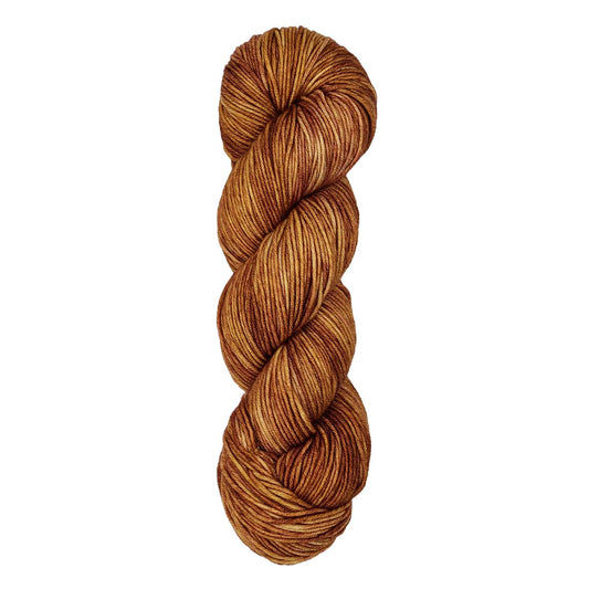 Skein of Symfonie Viva DK merino yarn in Caramel
