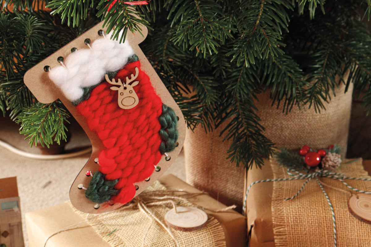 Woven yarn stocking decoration kit