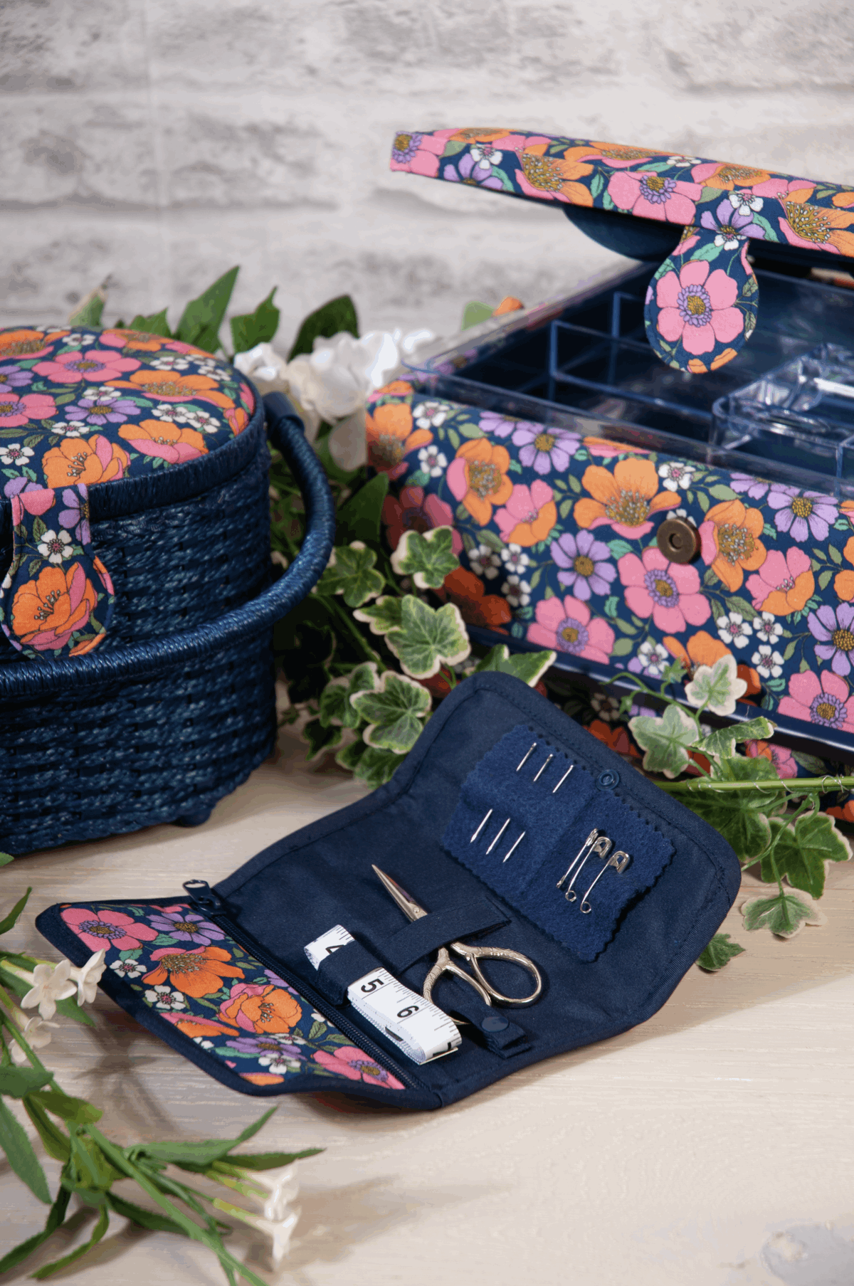 Sewing Kit Roll - Garden Serenade