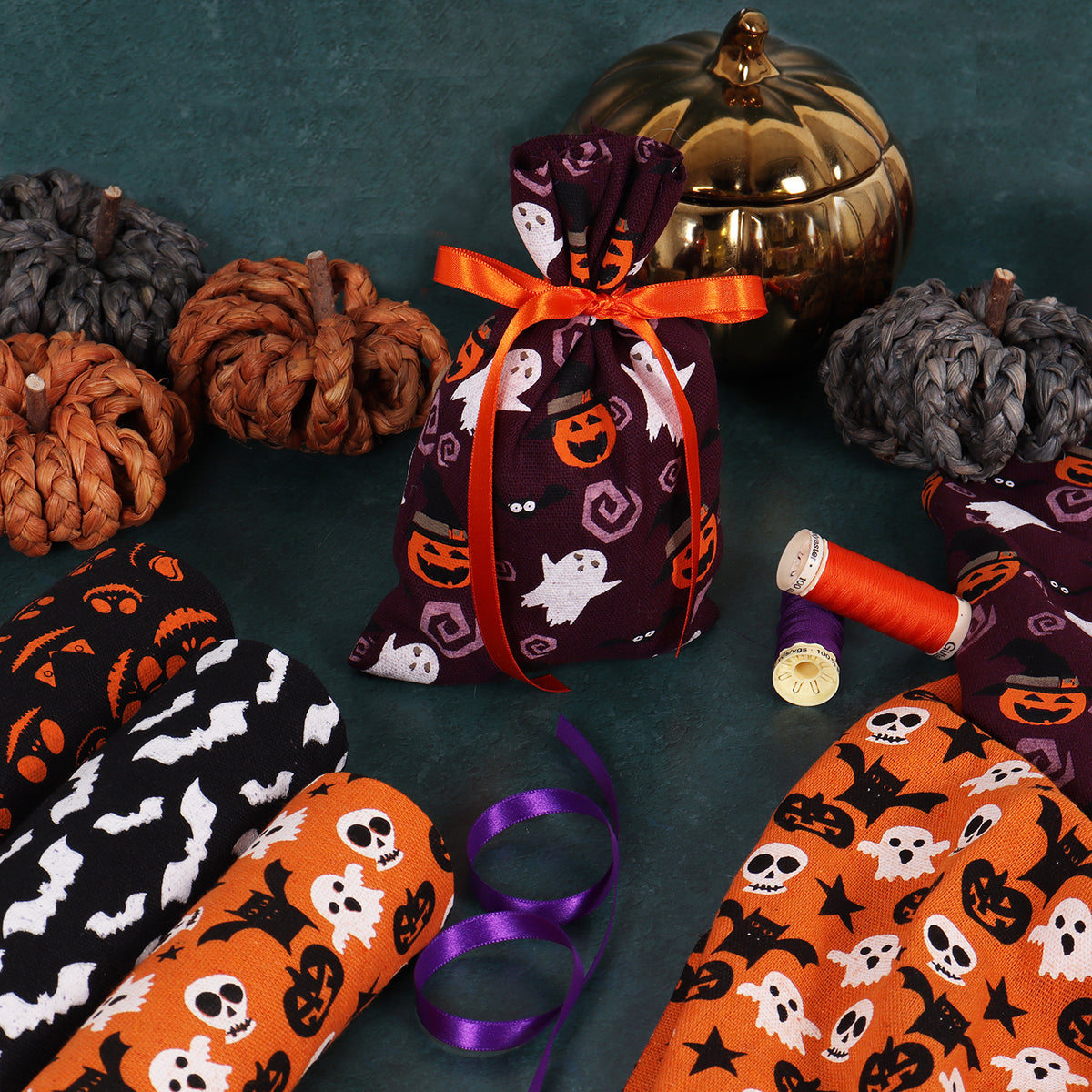 Black Halloween fabric roll with pumpkins print