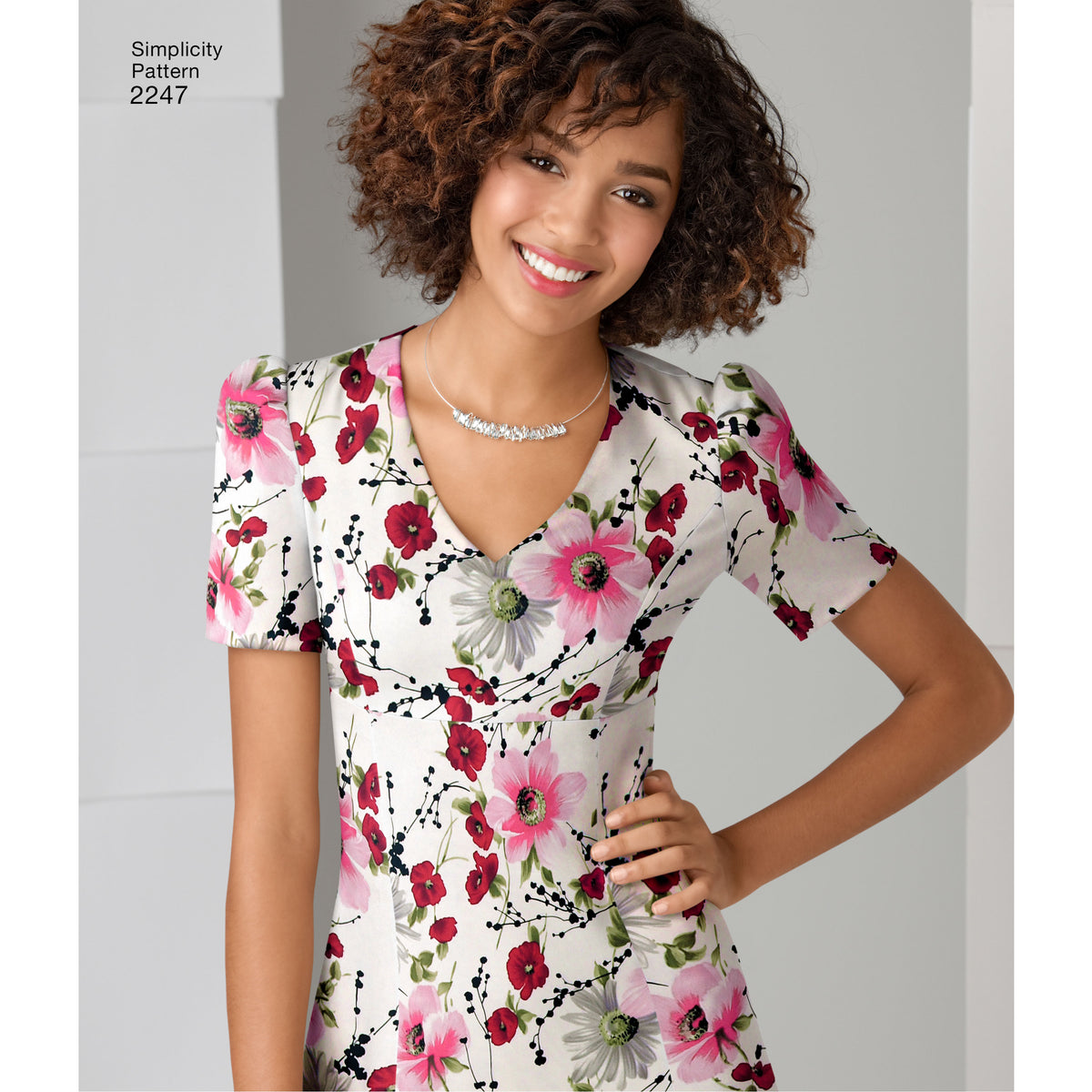 Simplicity S2247 sewing pattern envelope showing amazing fit dress