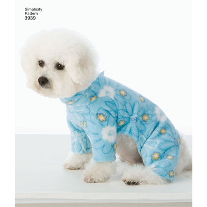 Simplicity S3939 sewing pattern envelope showing dog clothes
