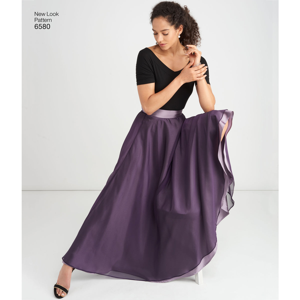 New Look N6580 sewing pattern envelope showing misses' skirt in three lengths