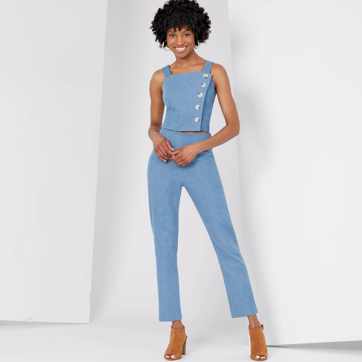 New Look N6627 sewing pattern envelope showing top, skirt and trousers designs