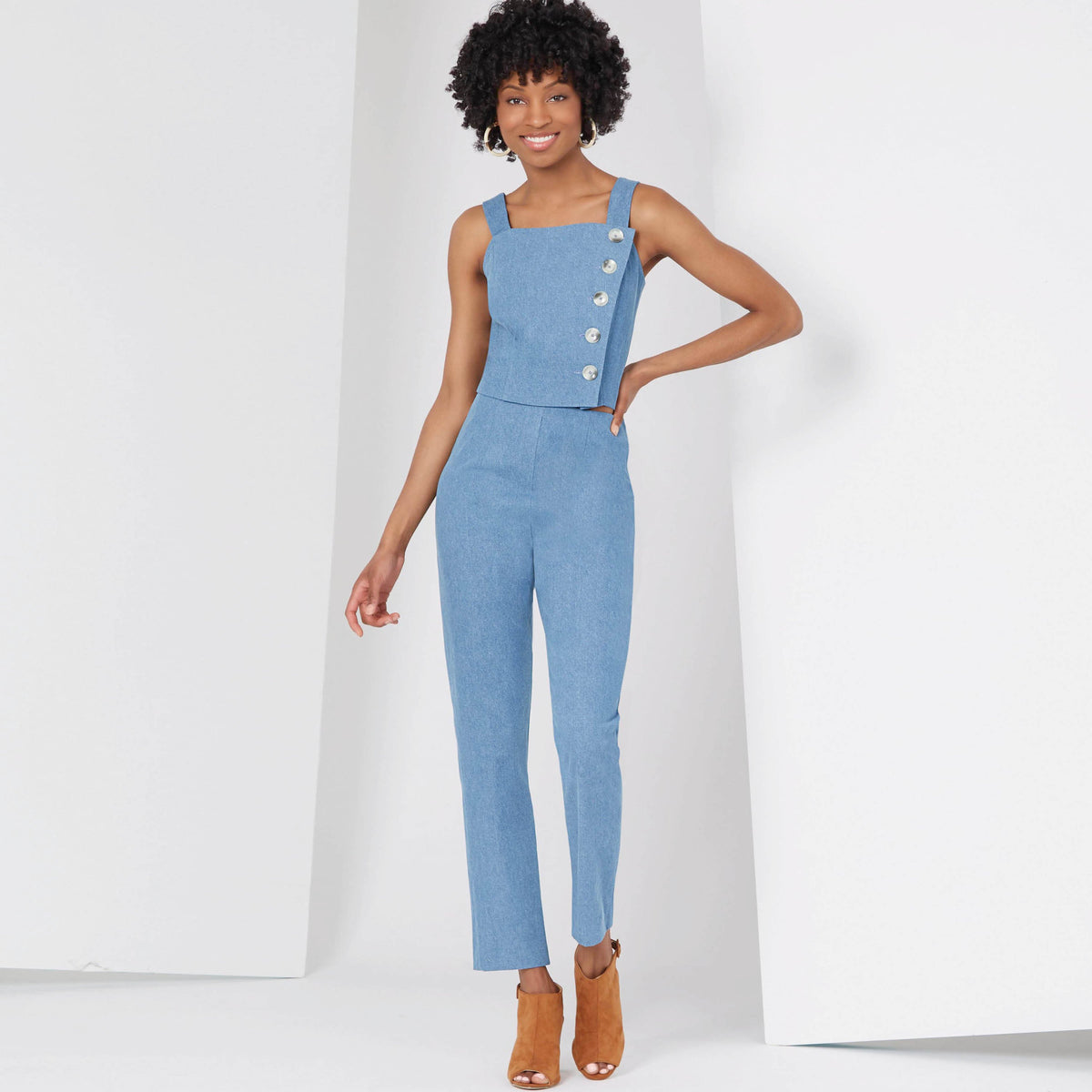 New Look N6627 sewing pattern envelope showing top, skirt and trousers designs