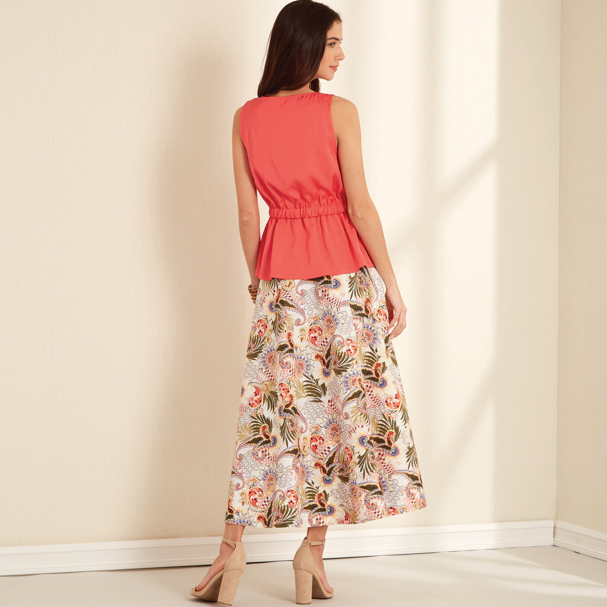 New Look N6668 sewing pattern envelope showing sleeveless top and flared skirt designs